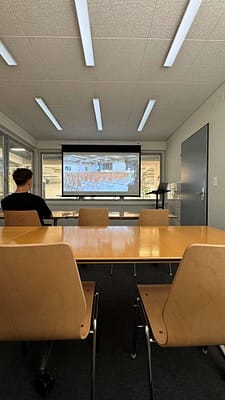 Sitzngsraum Seminar 8 Personen