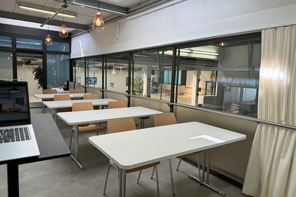 Seminar Galerie 8 Personen