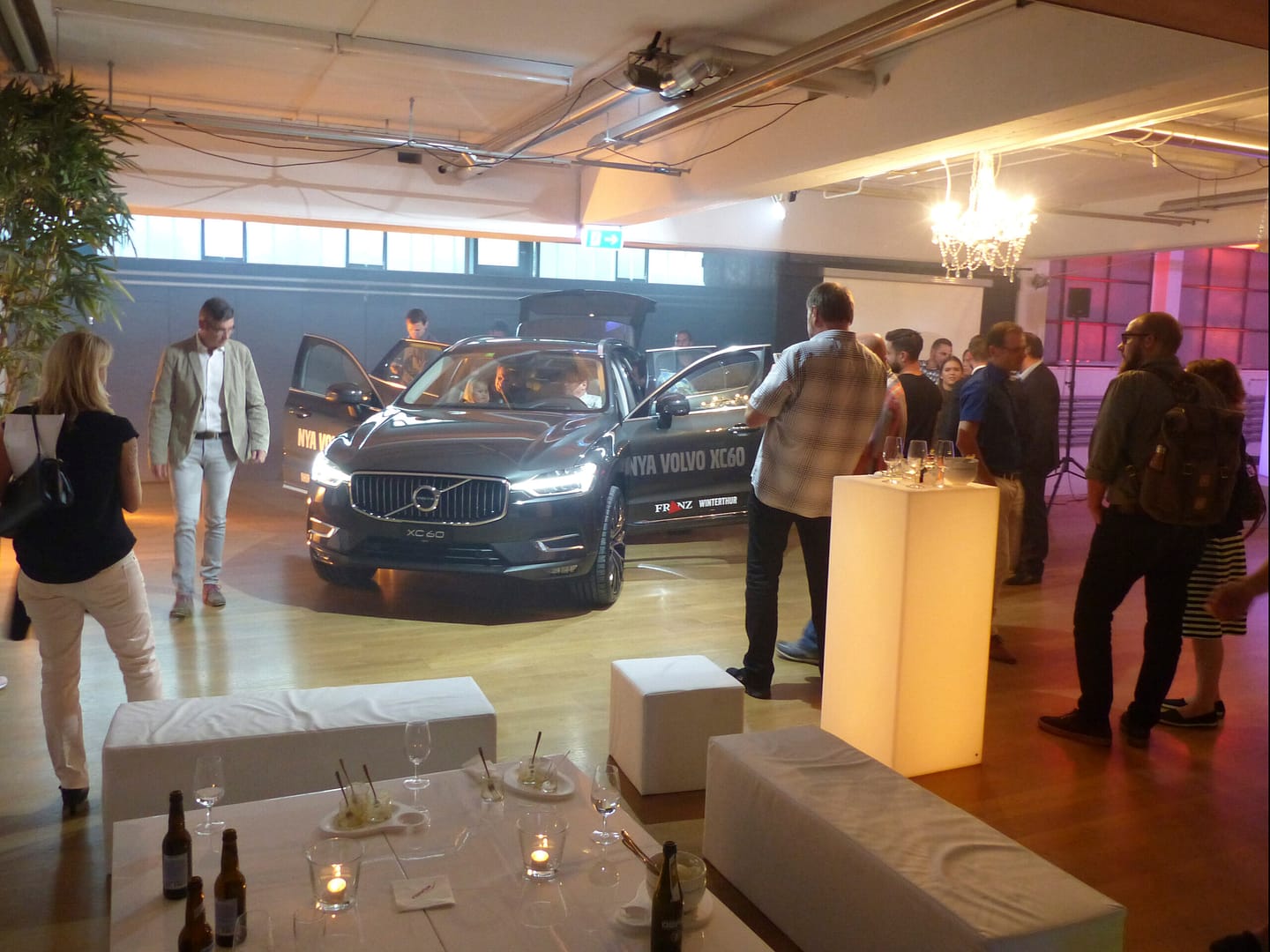 Halle 2a Volvo-Präsentation Halle 2a Volvo-Präsentation