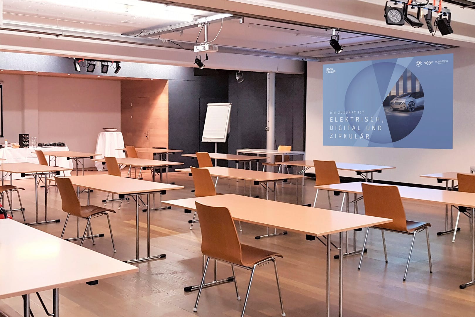 Seminar in der Halle 2B Seminar in der Halle 2B